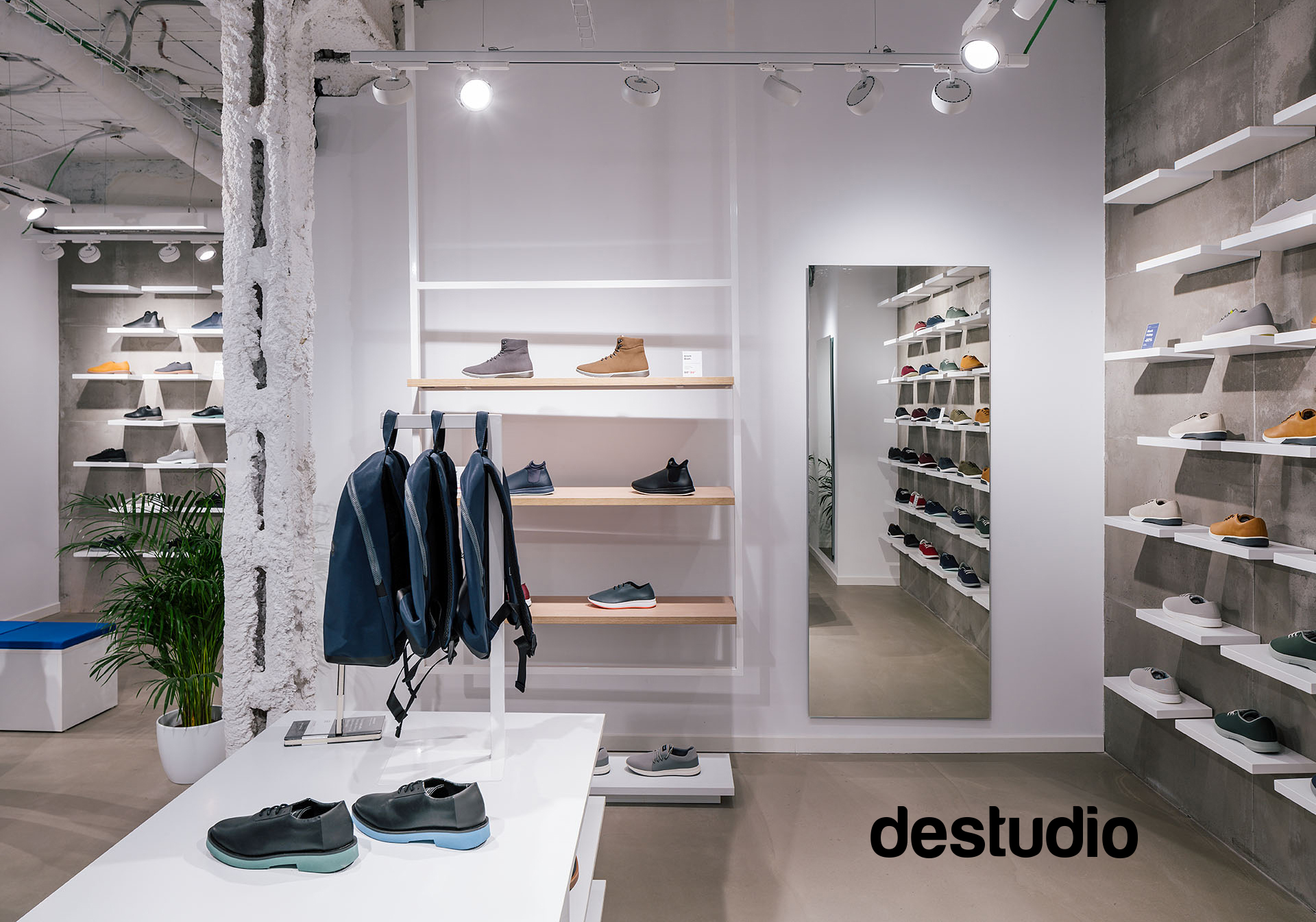 Destudio � Muroexe Goya � Foto 12 � Alzado Burro Colgante y Espejo